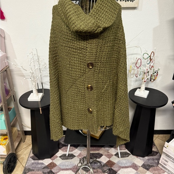 NWT Doublju Poncho - Picture 4 of 5